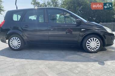 Минивэн Renault Scenic 2008 в 