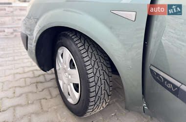 Мінівен Renault Scenic 2004 в 