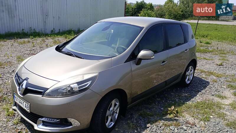 Renault Scenic 2012