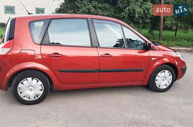 Минивэн Renault Scenic 2003 в 