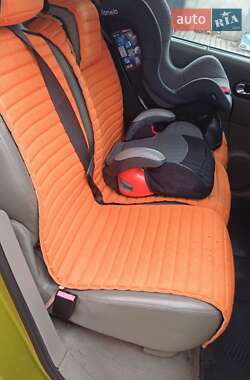 Минивэн Renault Scenic 2005 в 