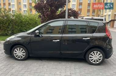 Минивэн Renault Scenic 2010 в Киеве