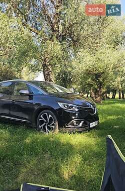 Мінівен Renault Scenic 2016 в Рені