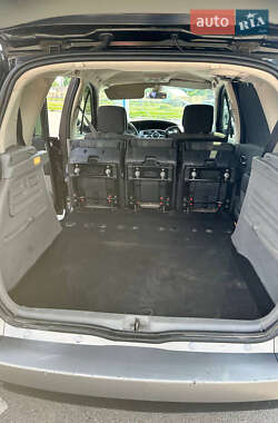 Минивэн Renault Scenic 2005 в 