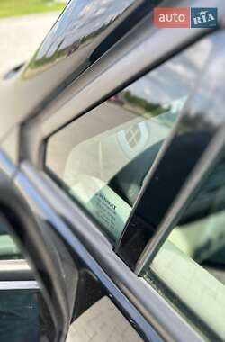 Минивэн Renault Scenic 2011 в 
