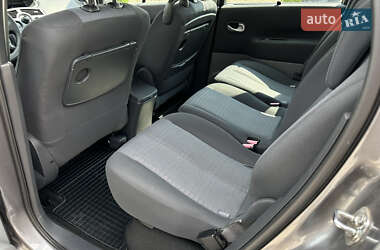 Минивэн Renault Scenic 2008 в 
