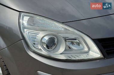 Минивэн Renault Scenic 2008 в 
