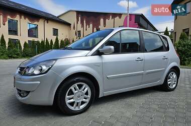 Мінівен Renault Scenic 2008 в Луцьку
