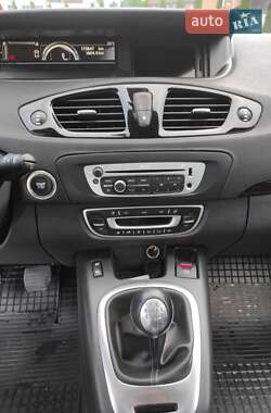 Мінівен Renault Scenic 2014 в 