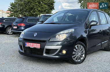 Мінівен Renault Scenic 2011 в Рівному