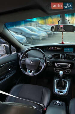 Мінівен Renault Scenic 2013 в 