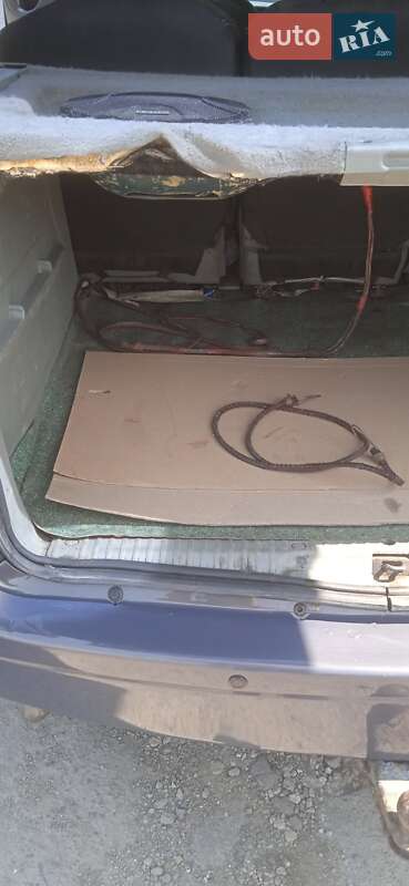 Минивэн Renault Scenic 2001 в Днепре
