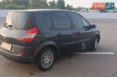 Минивэн Renault Scenic 2004 в 