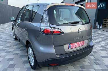 Минивэн Renault Scenic 2013 в 