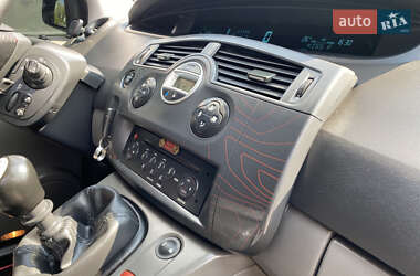 Минивэн Renault Scenic 2008 в 