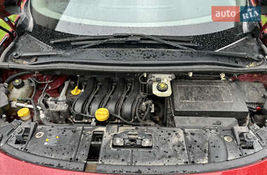 Минивэн Renault Scenic 2010 в 