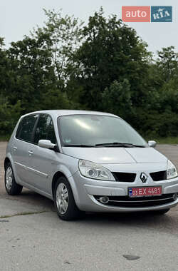 Минивэн Renault Scenic 2006 в 