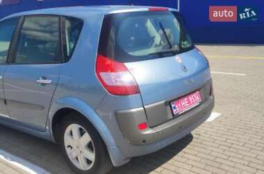 Минивэн Renault Scenic 2004 в 