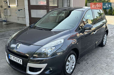 Renault Scenic 2011