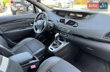 Мінівен Renault Scenic 2011 в 