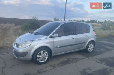 Минивэн Renault Scenic 2005 в 
