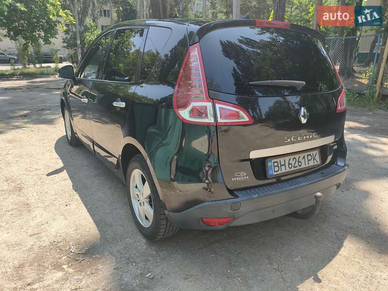 Мінівен Renault Scenic 2010 в Одесі