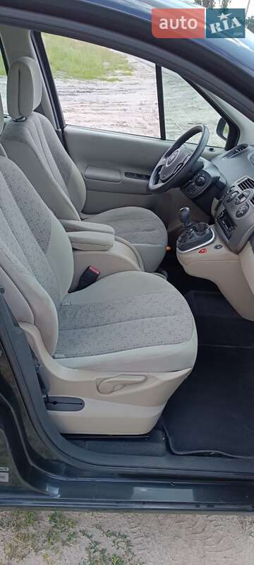 Минивэн Renault Scenic 2007 в Киеве