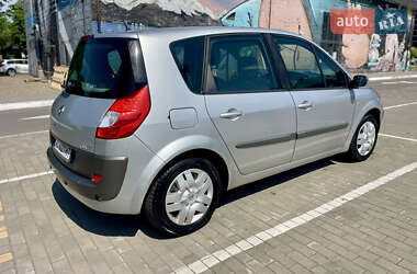 Минивэн Renault Scenic 2006 в 