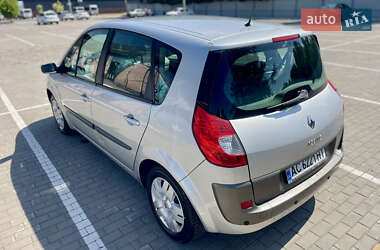 Минивэн Renault Scenic 2006 в 