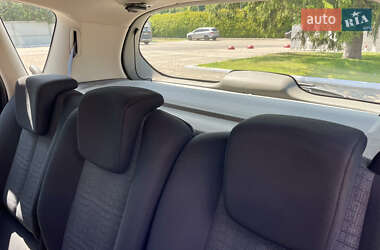 Минивэн Renault Scenic 2006 в 