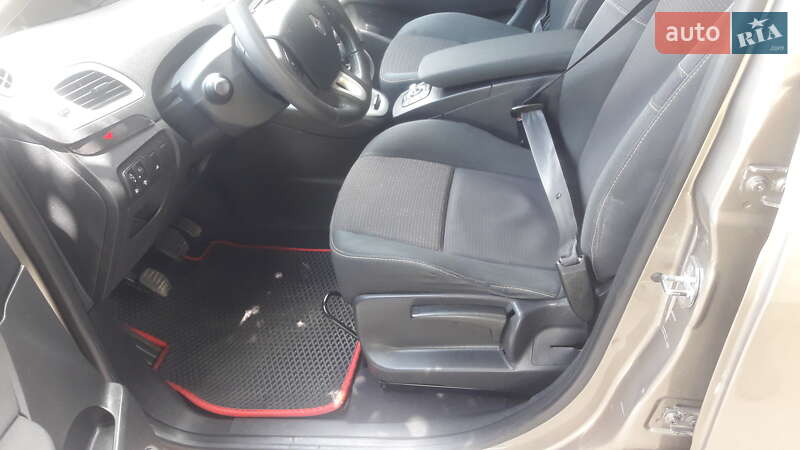 Мінівен Renault Scenic 2009 в Глухові