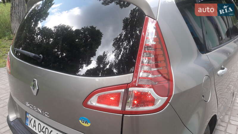 Мінівен Renault Scenic 2009 в Глухові