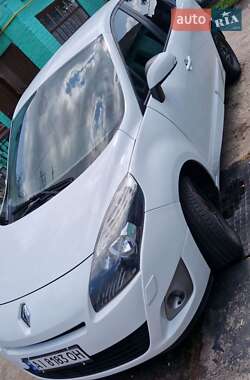 Минивэн Renault Scenic 2011 в Белой Церкви