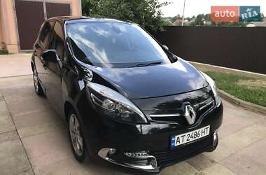 Renault Scenic 2012