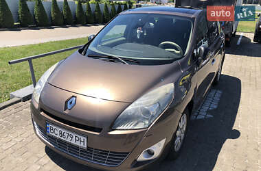 Мінівен Renault Scenic 2011 в Львові
