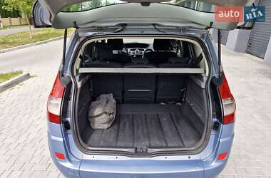 Минивэн Renault Scenic 2007 в 