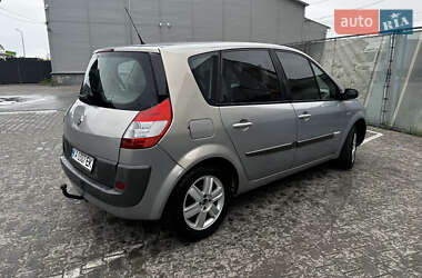 Минивэн Renault Scenic 2005 в 