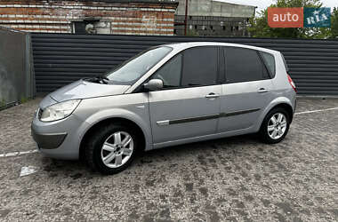 Минивэн Renault Scenic 2005 в 