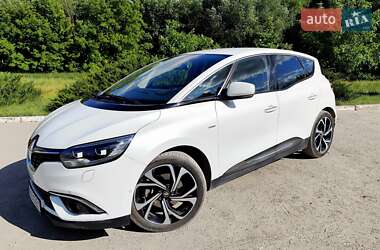 Минивэн Renault Scenic 2018 в 