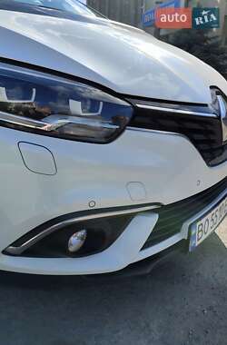 Минивэн Renault Scenic 2018 в 