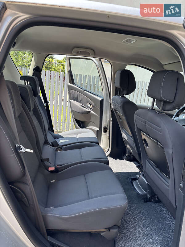 Мінівен Renault Scenic 2011 в Івано-Франківську фото 8 Мінівен Renault Scenic 2011 в Івано-Франківську