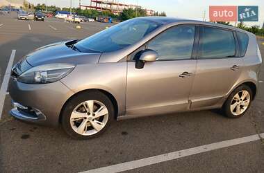 Минивэн Renault Scenic 2014 в Киеве