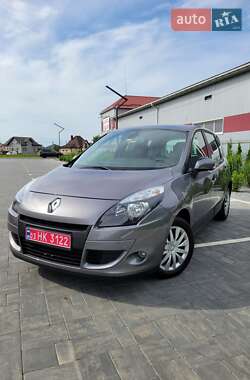 Мінівен Renault Scenic 2010 в Луцьку
