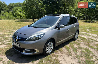 Минивэн Renault Scenic 2015 в Днепре