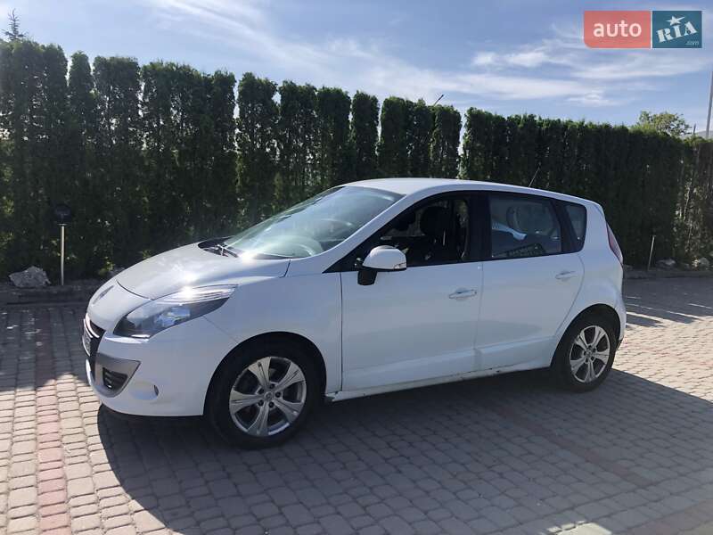 Renault Scenic 2011 Renault Scenic 2011