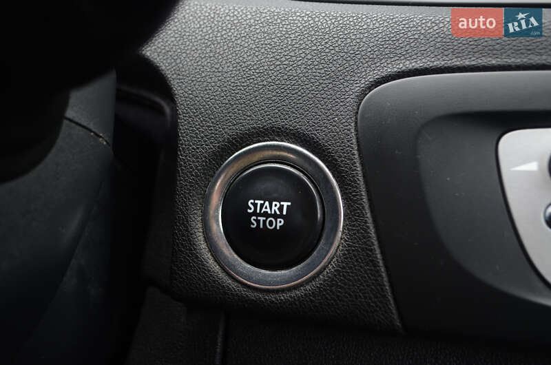 Мінівен Renault Scenic 2012 в Києві