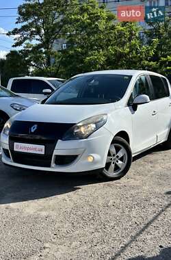 Мінівен Renault Scenic 2010 в Сумах