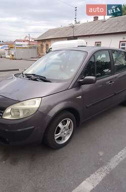 Минивэн Renault Scenic 2005 в Чернигове