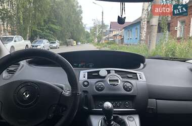 Минивэн Renault Scenic 2003 в 