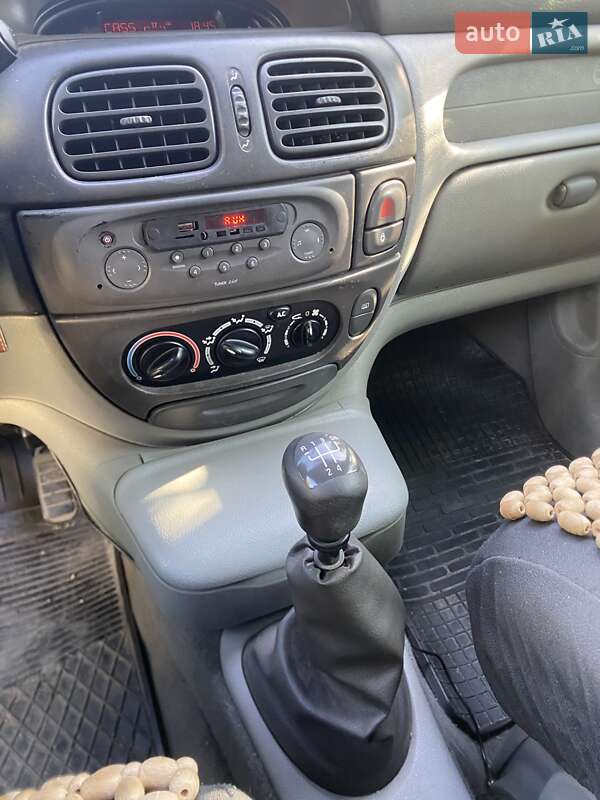 Минивэн Renault Scenic 2003 в Львове